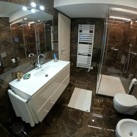 La Casa Sul 2 Konukevi